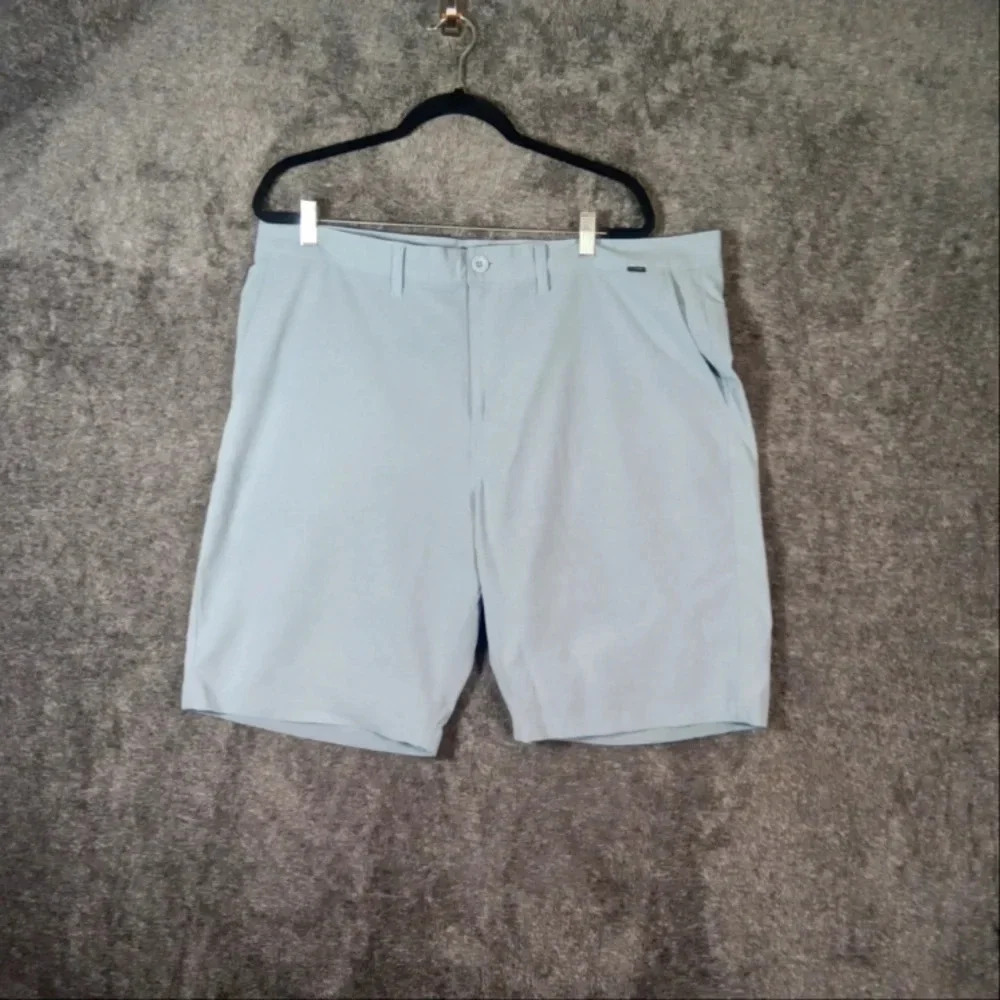 Travis mathew golf outdoor men's shorts size 40
